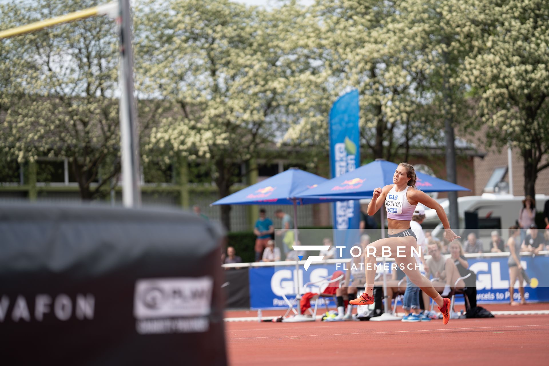 Katie Stainton (GBR) beim Hochsprung am 07.05.2022 beim Stadtwerke Ratingen Mehrkampf-Meeting 2022 in Ratingen